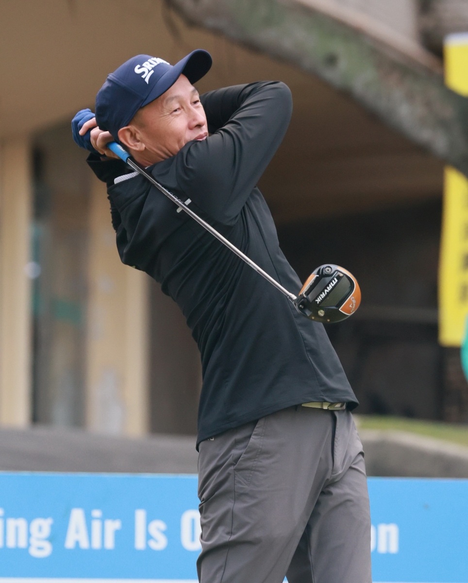 第一回合長春組許孟男71桿(-1)暫並列第一(鍾豐榮攝影)