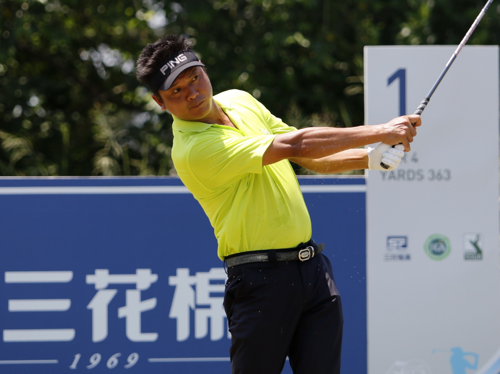 林文科獵下兩隻老鷹以66桿(-6)並列第七。