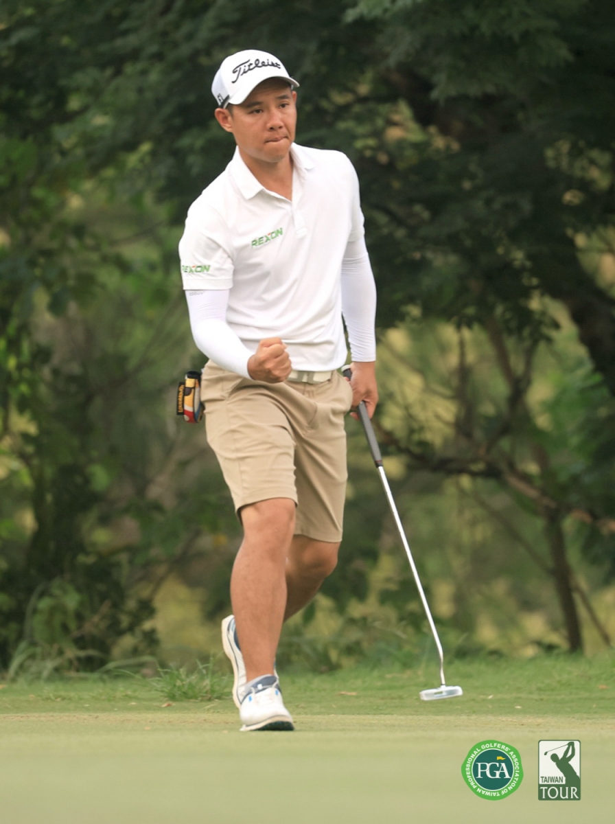 黄祥豪二回合64.65以(-11)暫列第二。(TPGA_鍾豐榮攝影)