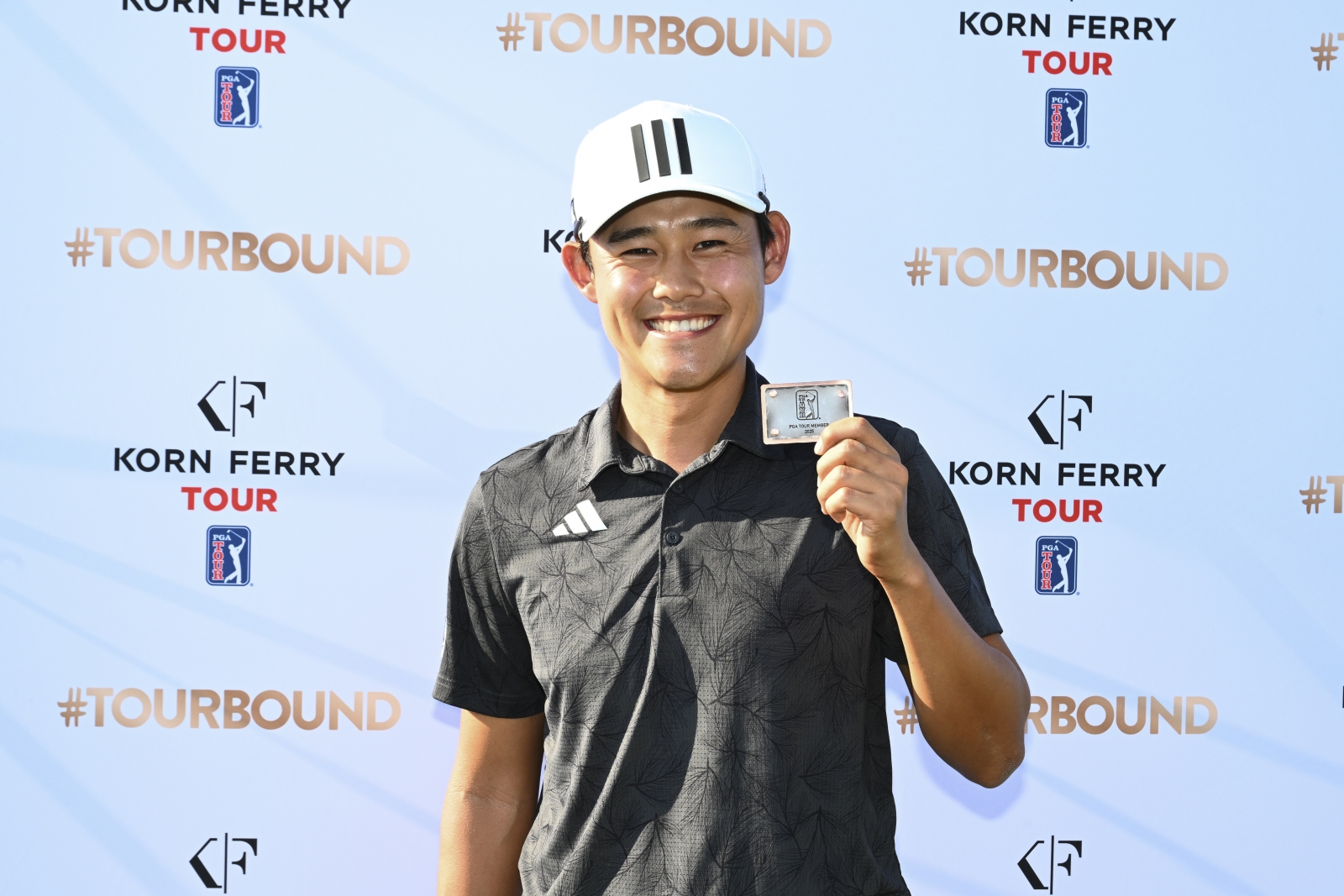 Kaito Onishi with his PGA TOUR card. Credit Getty Images